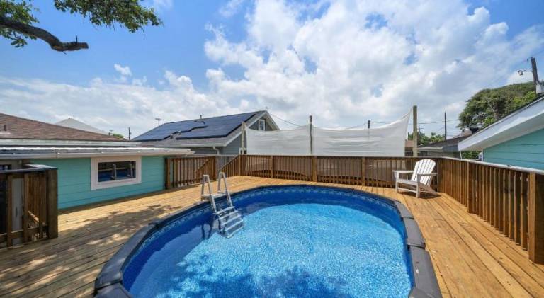 Fully equipped house with garden, grill & private pool | Beach nearby | Perfect for remote work | Pets allowed — photo 4