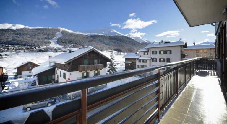 Rental apartment with 4 rooms for 8 persons in Livigno