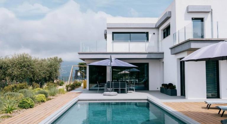 Villa with private pool & terrace — photo 3