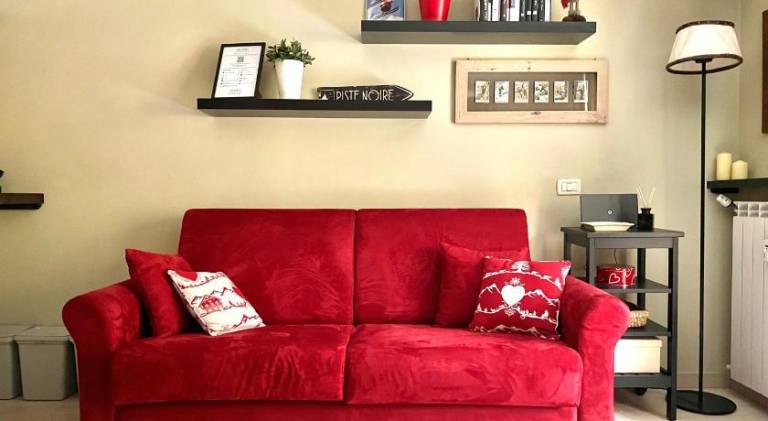 Holiday apartment with terrace | Ski nearby | Pets allowed in Valtournenche