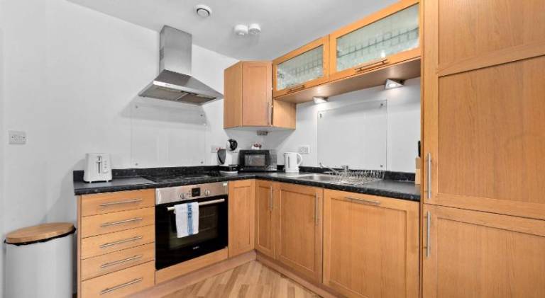 Apartment | Near Manchester Cathedral | Dogs allowed — photo 4