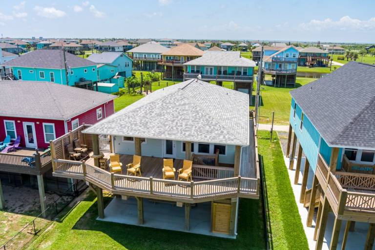 Fully equipped vacation home with barbecue & garden | Beach view | Pet-friendly — photo 2