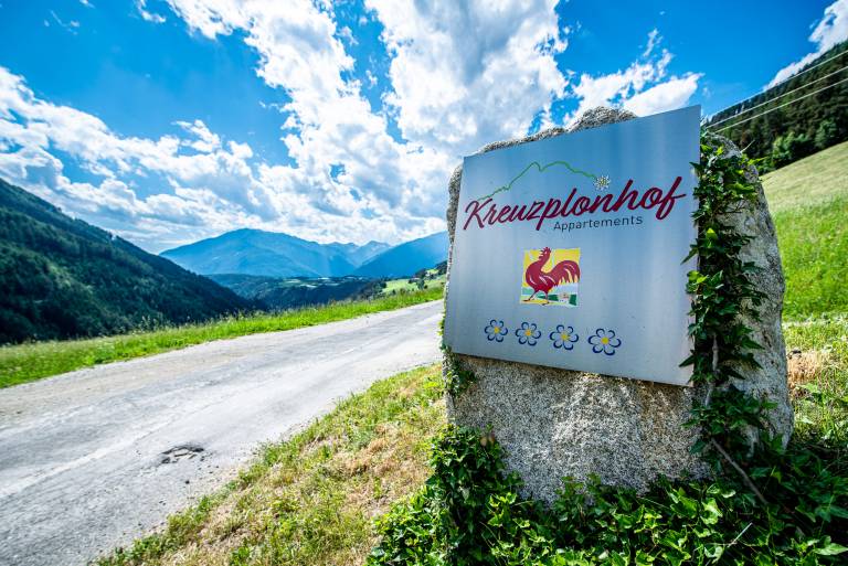 Kreuzplon: Dorfblick — photo 3