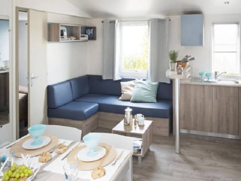 Charming mobile home with terrace & heated pool | Pets are welcome — photo 5