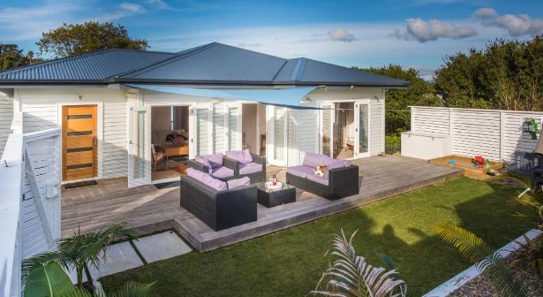 House | Beach nearby | Pet-friendly in Auckland