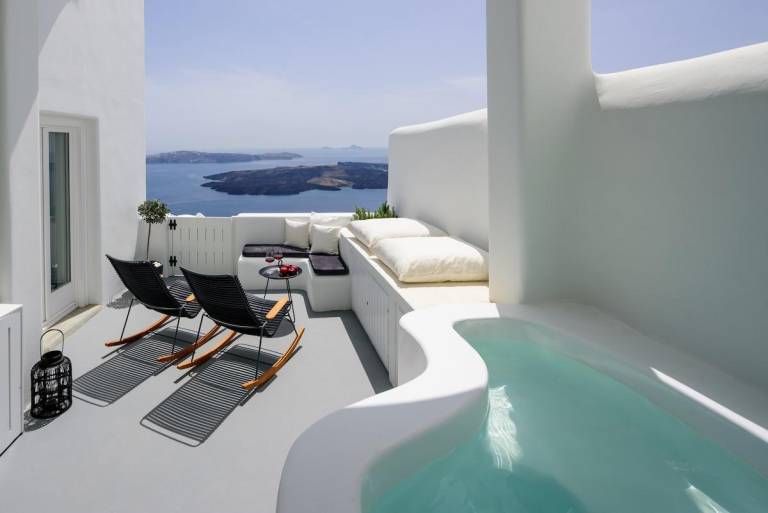 House with 2 rooms for 4 persons in Santorini