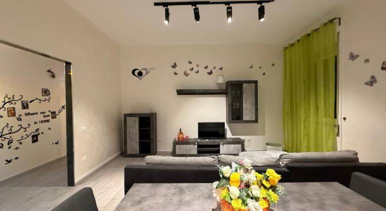 Rental apartment with 2 rooms for 6 persons — photo 2
