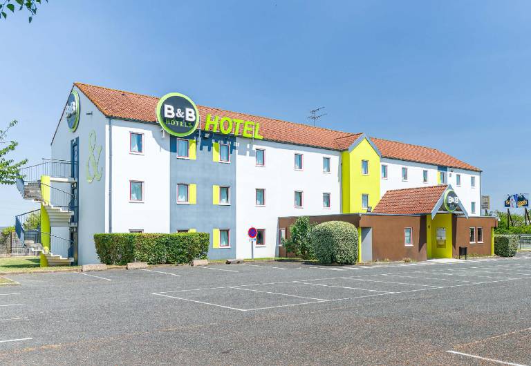 B&B HOTEL Poitiers 1 Futuroscope in Chatellerault