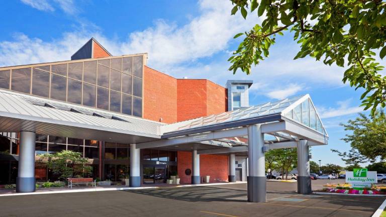 Holiday Inn Oakville Centre By IHG in Oakville, ON