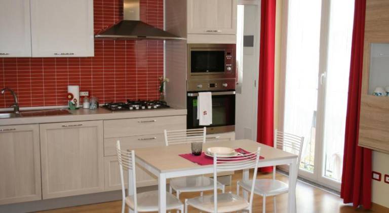 Wonderful rental apartment with patio | Pets are welcome — photo 2