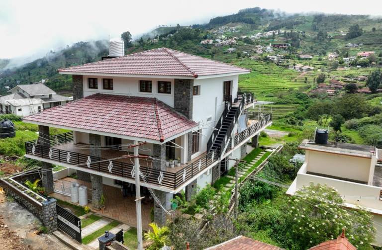 Nirakaas Hideout in Kodaikanal