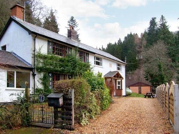 Cottage  Bala