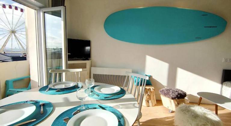 Apartment with 1 room for 4 persons in Montreuil