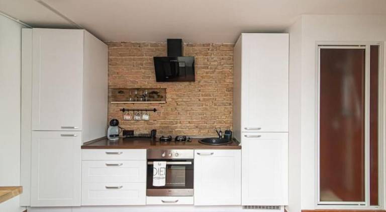 Stylish & Cozy Uzupis Apartment by URBAN RENT — photo 4