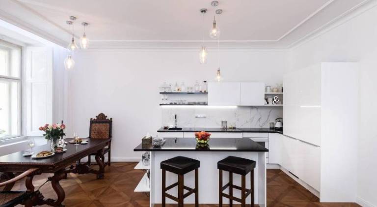 Lovely holiday apartment | Near Prague astronomical clock | Pets allowed — photo 2