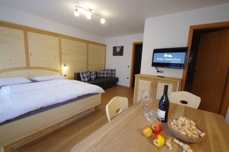 Fully equipped pleasant rental apartment with fast internet | Mountain view | Next to the ski | Pets are welcome — photo 2