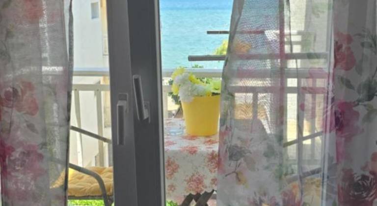 Apartma Peraia