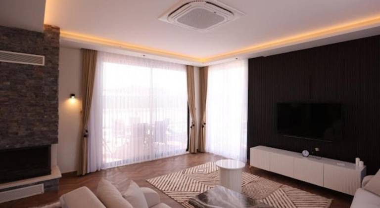 Fully equipped villa with sauna, patio & private pool | Pet-friendly — photo 2