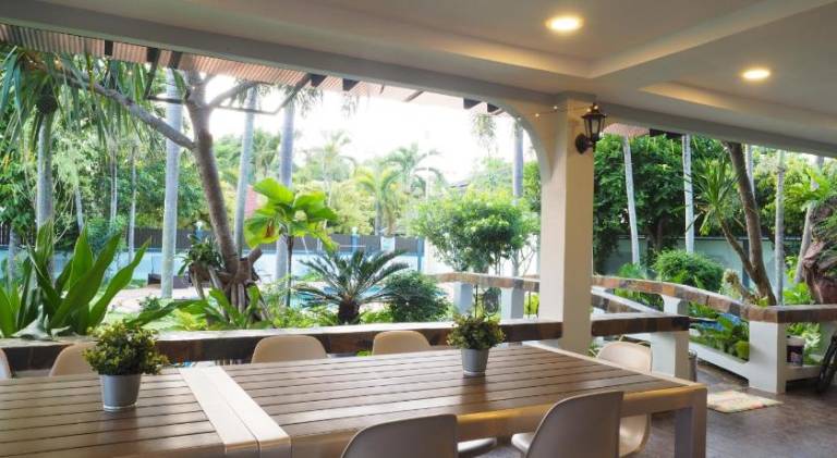 Let's Chill PoolVilla Pattaya Najomtien & Sattahip — photo 5