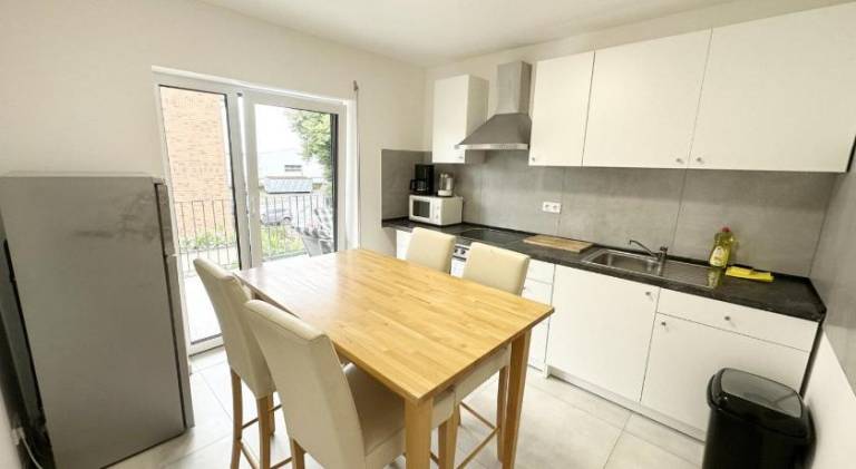 Rental apartment with terrace — photo 3