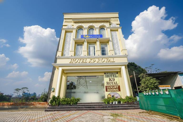 FabHotel K9 Royal