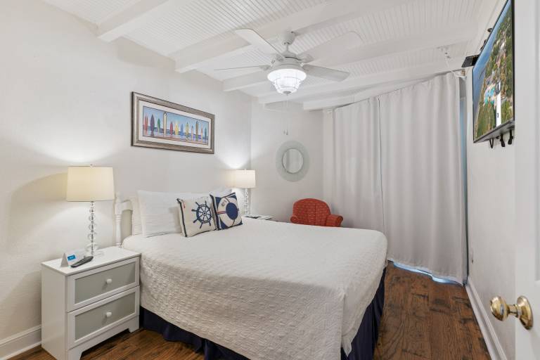 Sun-N-Sea @ East Beach Villa - 204 Olive Way — photo 3