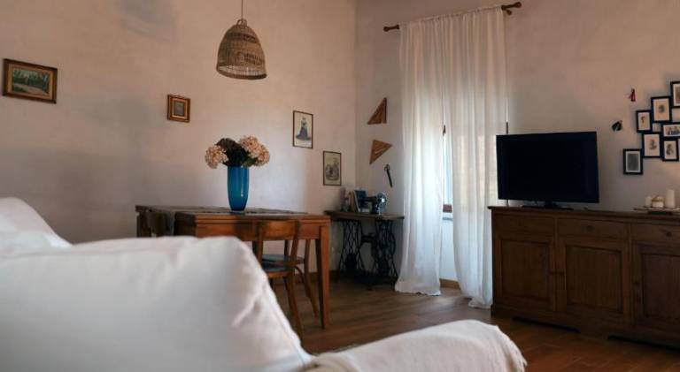 House with 2 rooms for 6 persons in Viterbo