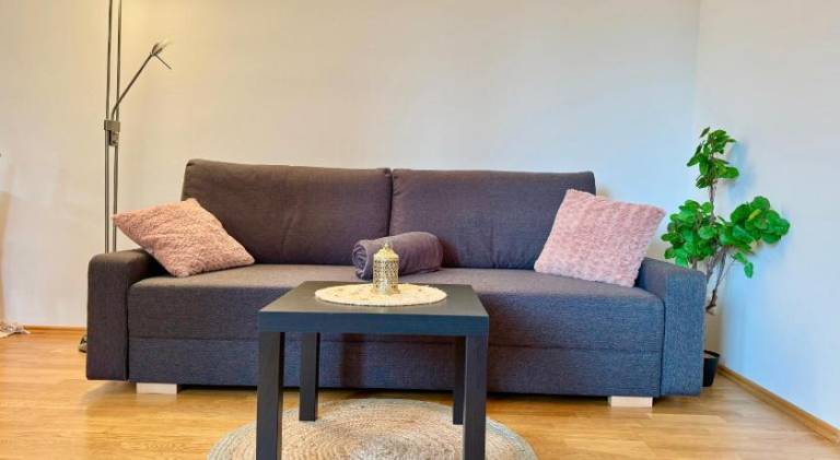 Rental apartment with 2 rooms for 6 persons — photo 2