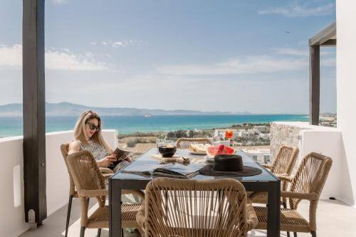 Resort Plaka