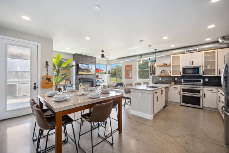 750 Jerome St. (Unit 1) — photo 2