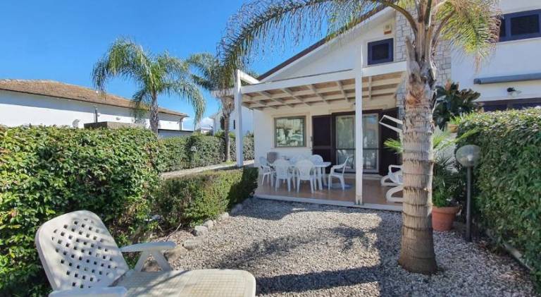 Vacation home with 1 room for 7 persons in Latina