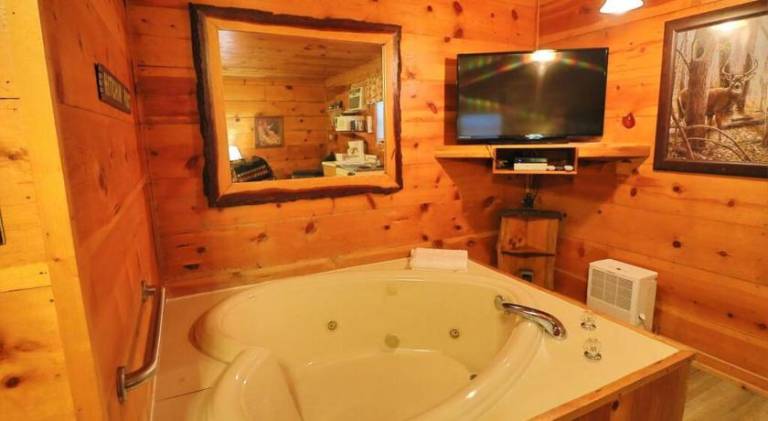 Nice house | Pets are welcome in Helen, GA