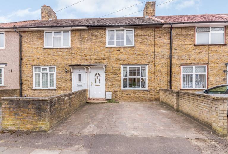 House  Morden