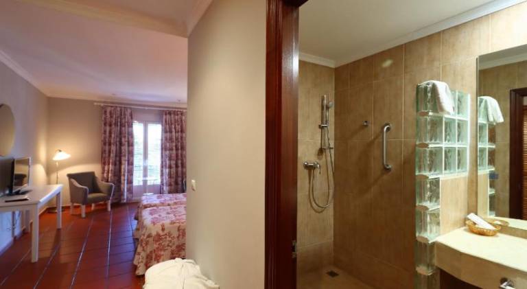 Hotel Varinia Serena - Balneario de Alange — photo 2