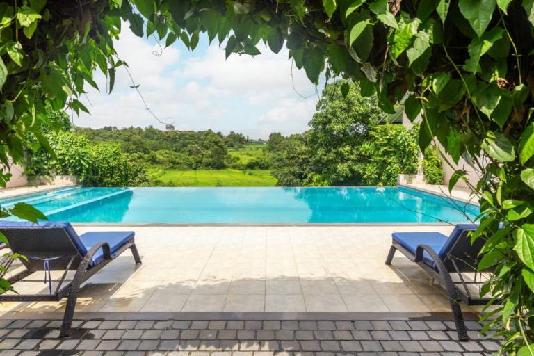 River Estates Resort Restaurant & Spa by Vibescapes