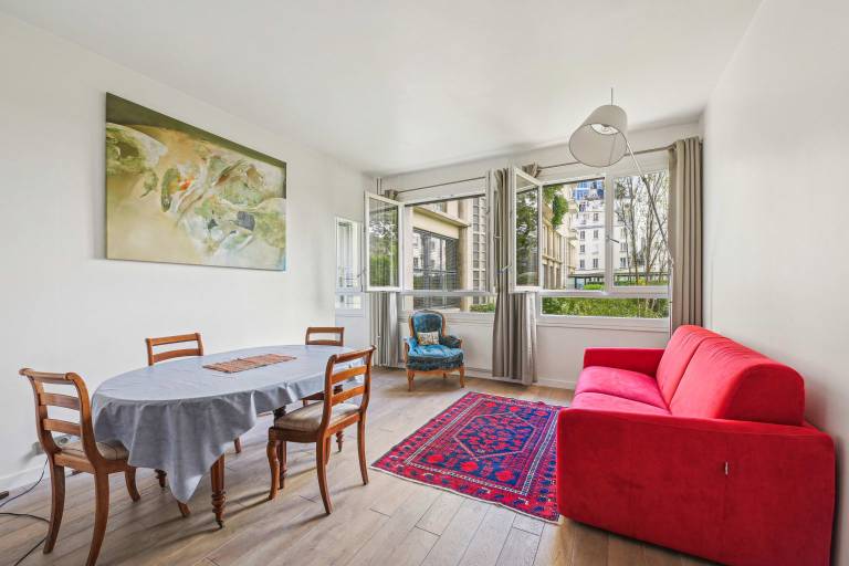 Branly - Franco Russe 1bdr, B'Your Home — photo 3