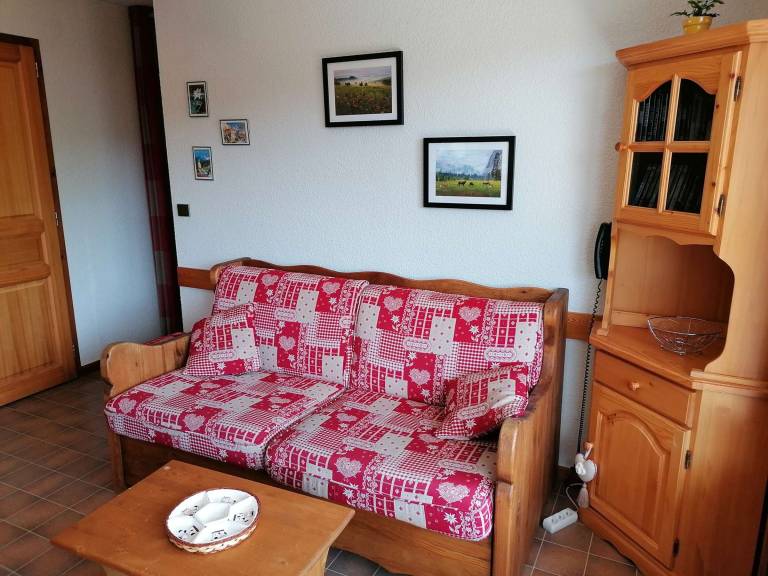 Apartment with 1 room for 5 persons — photo 2