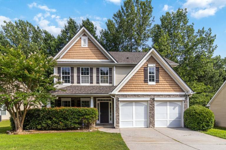 House  Suwanee