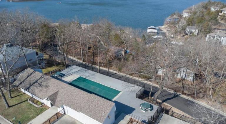 Vacation home with pool & jacuzzi | Dogs allowed — photo 5
