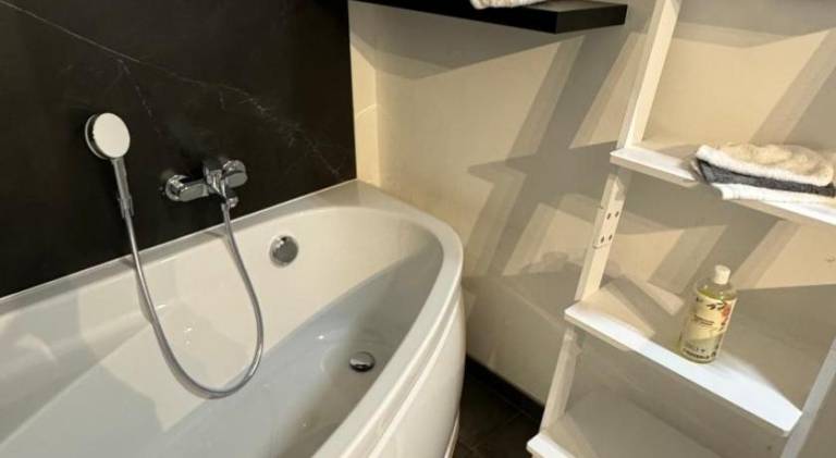 Holiday apartment with 2 rooms for 4 persons — photo 5