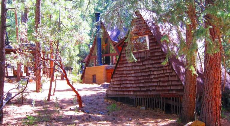 Always Inn Idyllwild Vacation Cottages in Idyllwild, CA