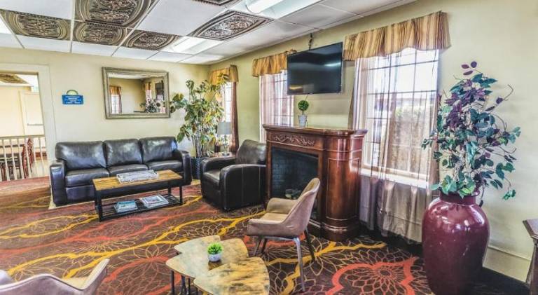 Montrose Valley Lodge — photo 4