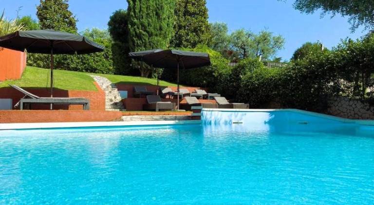 Villa with pool | Pet-friendly — photo 4