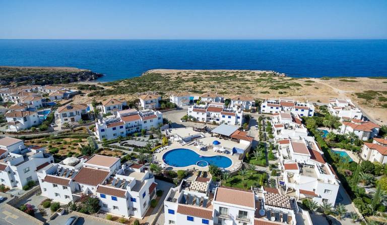 Villa Akanthou