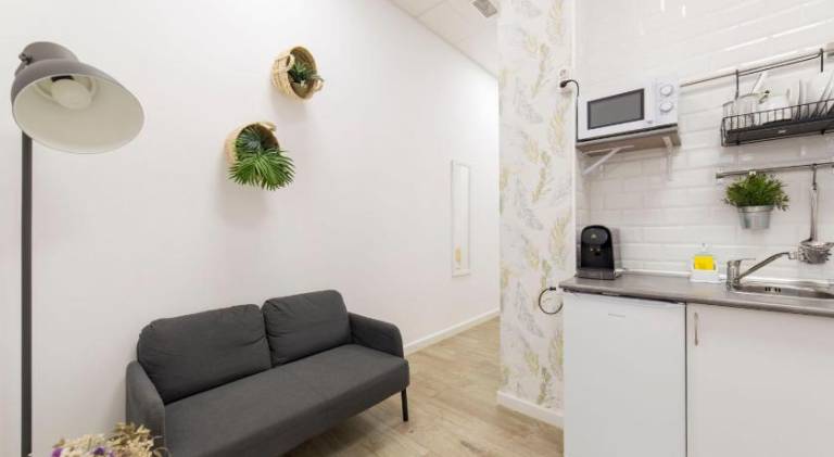 Apartment | Next to Calleja de las Flores — photo 5
