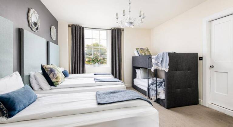 Vacation home | Near Roman Baths | Pets are welcome — photo 2