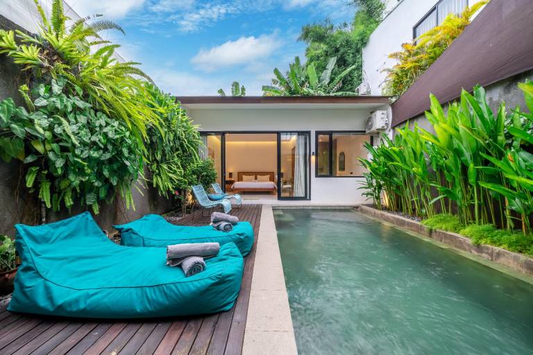 Lula - Charming 2BDR villa w Private Pool&Garden in Kuta