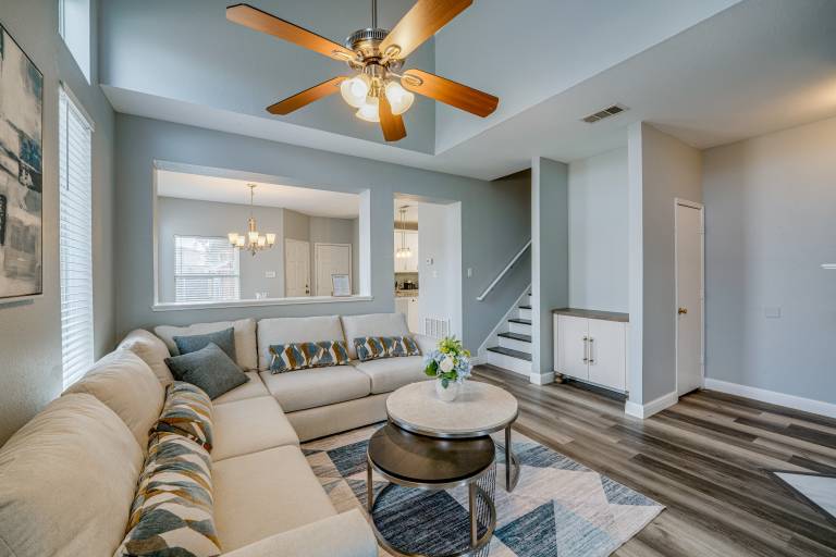 Pet Friendly! Renovated Arlington Home Near AT&T — photo 5