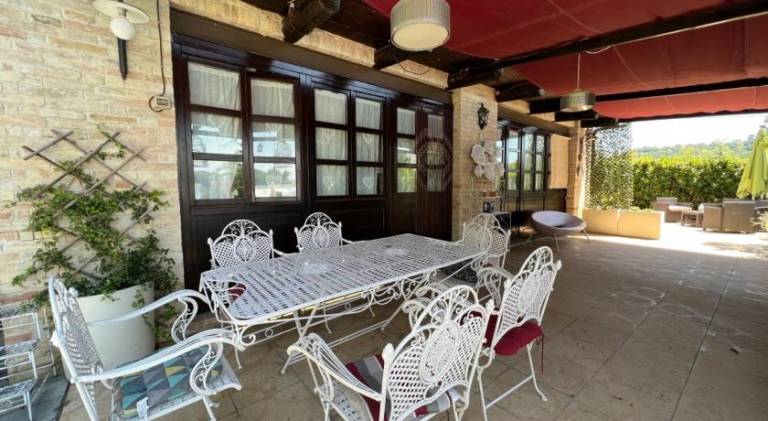 Children-friendly lovely vacation home with pool, garden & patio | Pets are welcome — photo 5