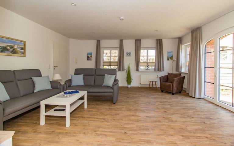 Fully equipped beautiful apartment with patio | Pet-friendly — photo 2